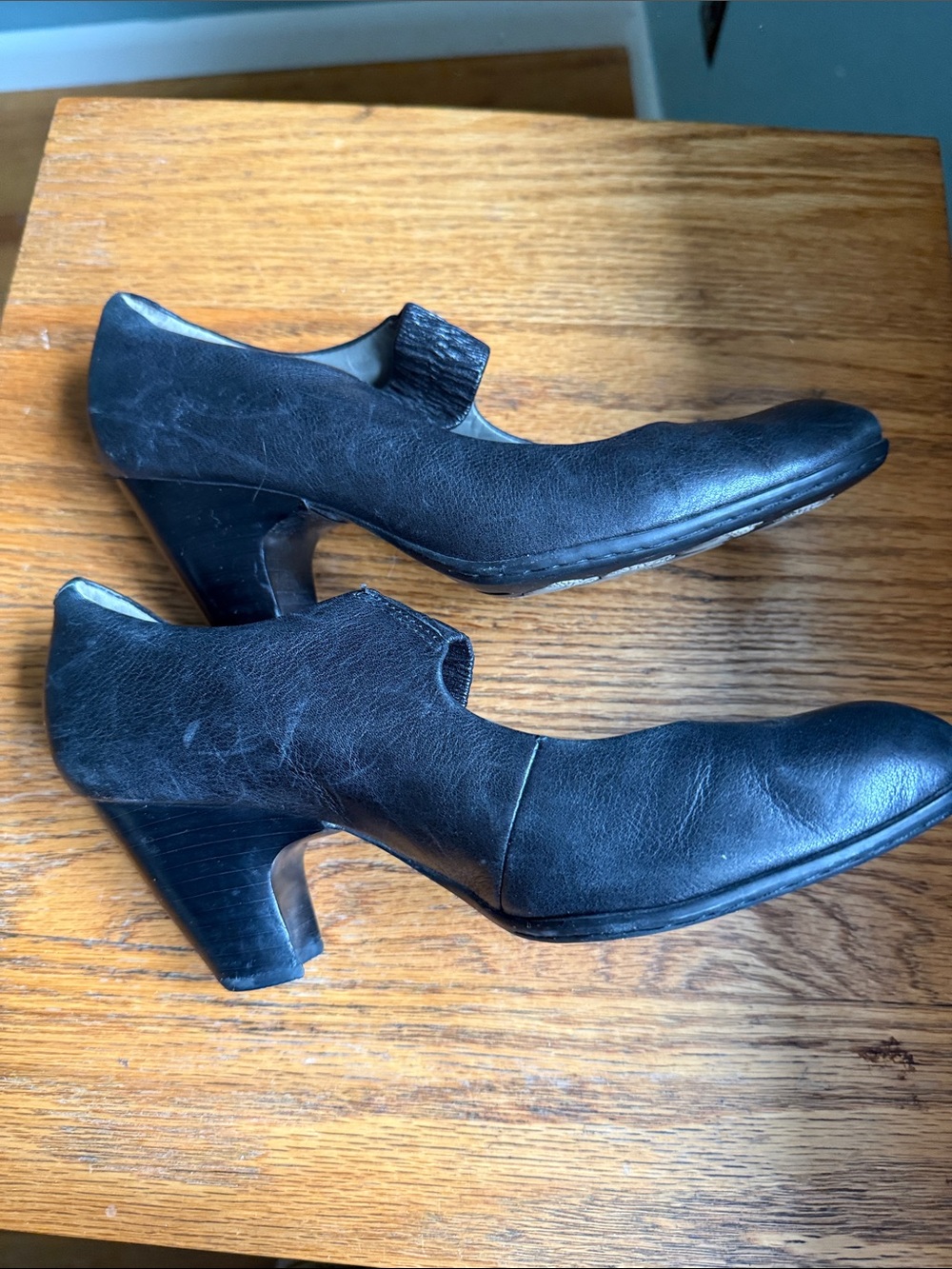 Chocolate or Black Born Crown Comfort Leather Mary Jane Heels- price for 1 or - Picture 8 of 9